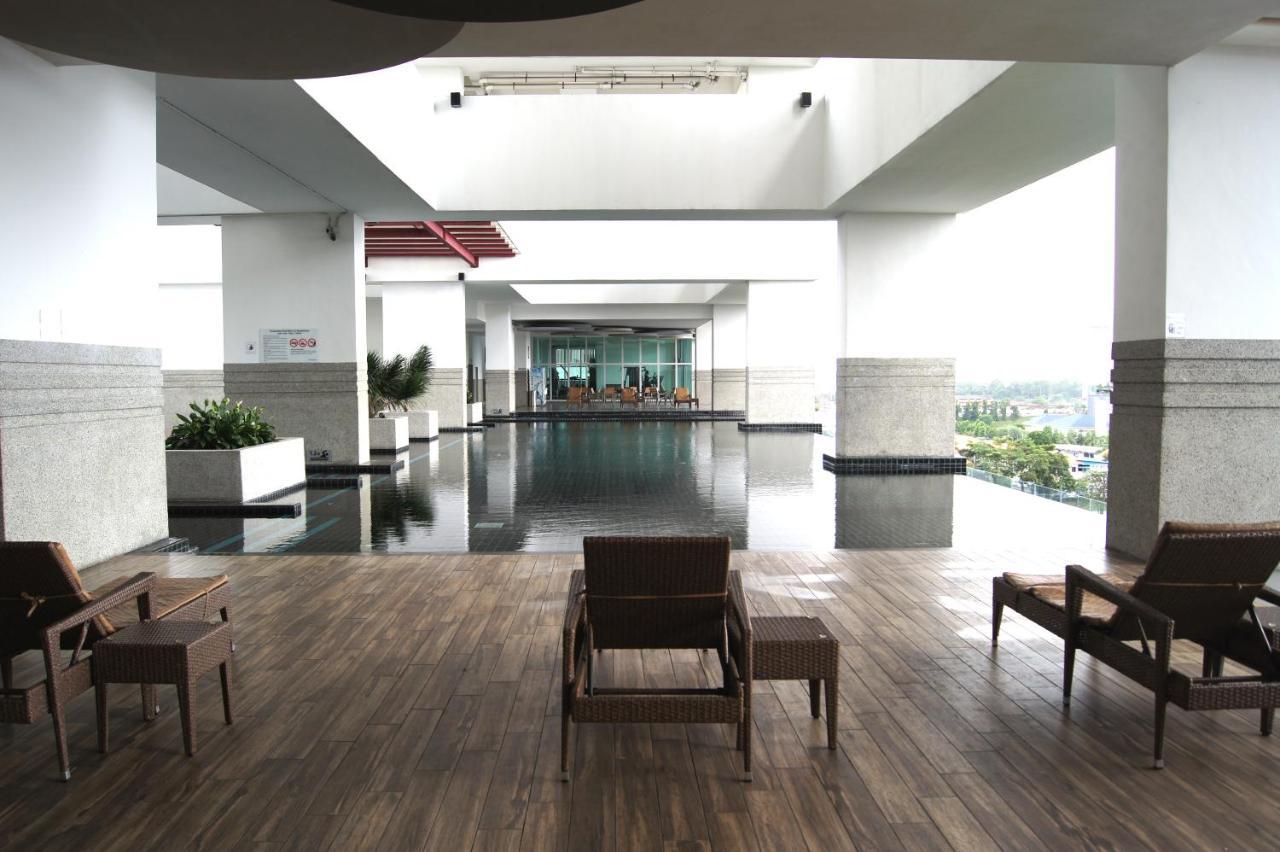 Twin Galaxy Suites By Iconic Bliss Johor Bahru Ngoại thất bức ảnh