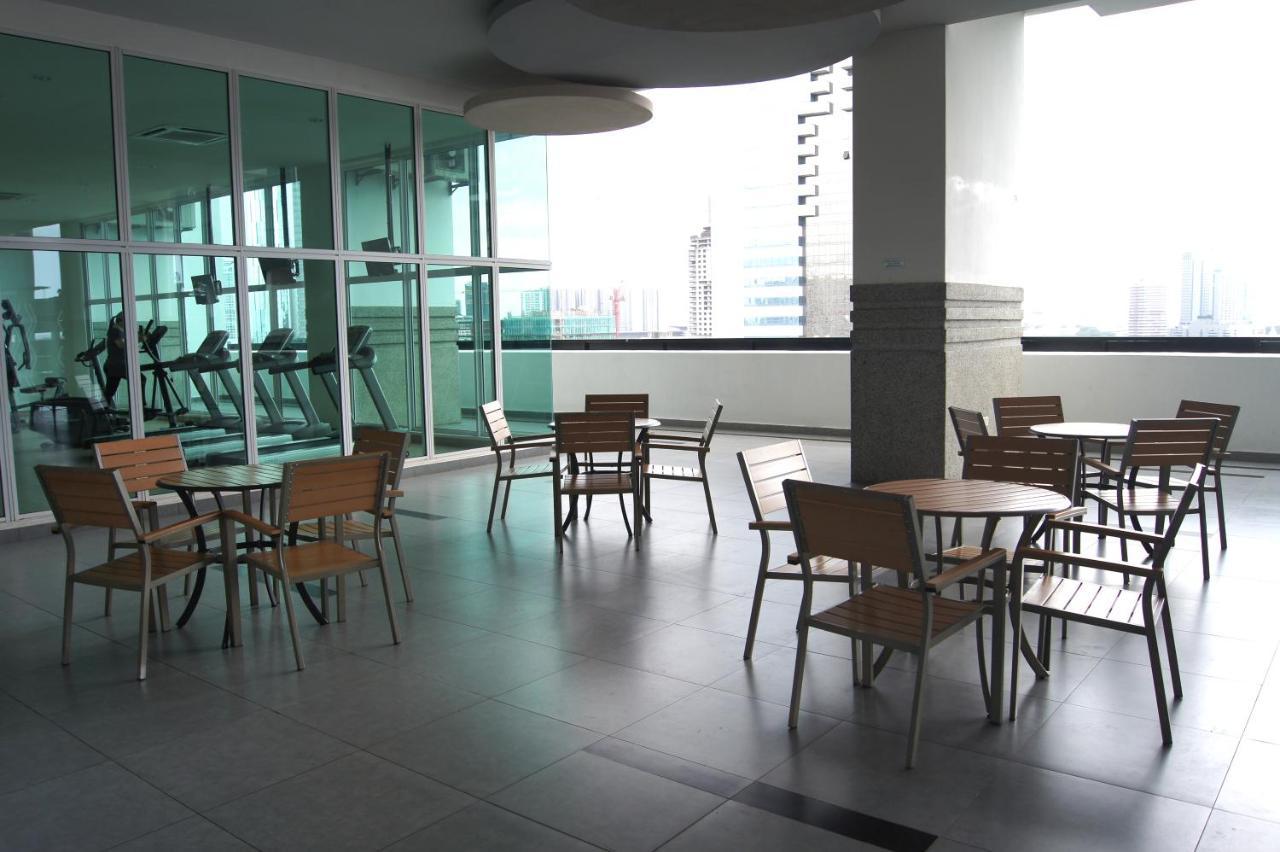 Twin Galaxy Suites By Iconic Bliss Johor Bahru Ngoại thất bức ảnh