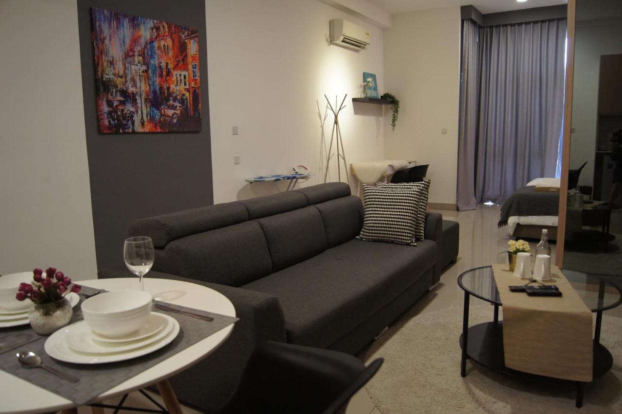 Twin Galaxy Suites By Iconic Bliss Johor Bahru Ngoại thất bức ảnh