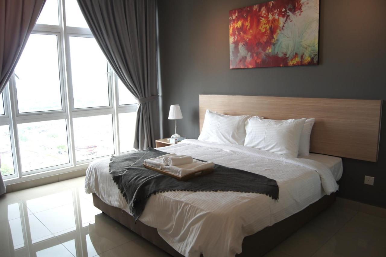 Twin Galaxy Suites By Iconic Bliss Johor Bahru Ngoại thất bức ảnh