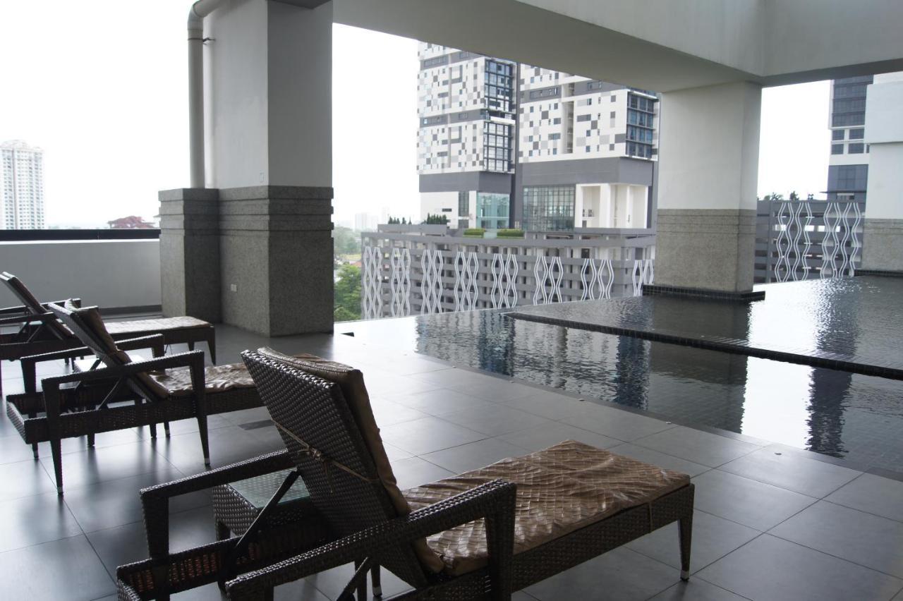 Twin Galaxy Suites By Iconic Bliss Johor Bahru Ngoại thất bức ảnh