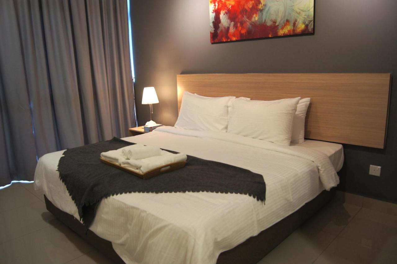Twin Galaxy Suites By Iconic Bliss Johor Bahru Ngoại thất bức ảnh
