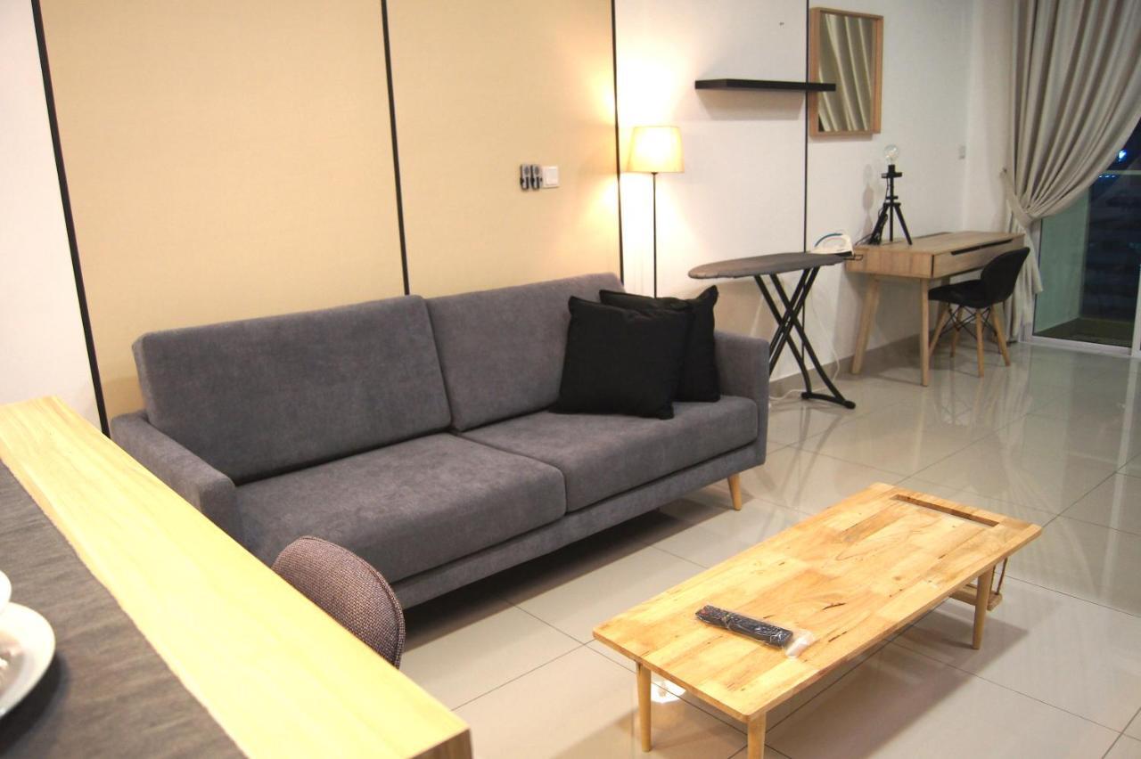 Twin Galaxy Suites By Iconic Bliss Johor Bahru Ngoại thất bức ảnh